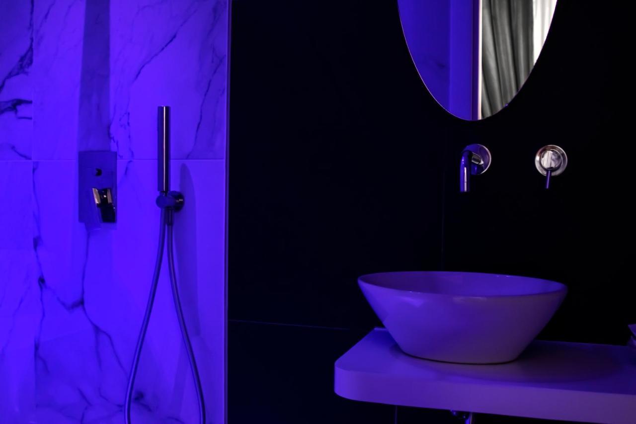 Aurora Luxury Rooms Neapel Exteriör bild